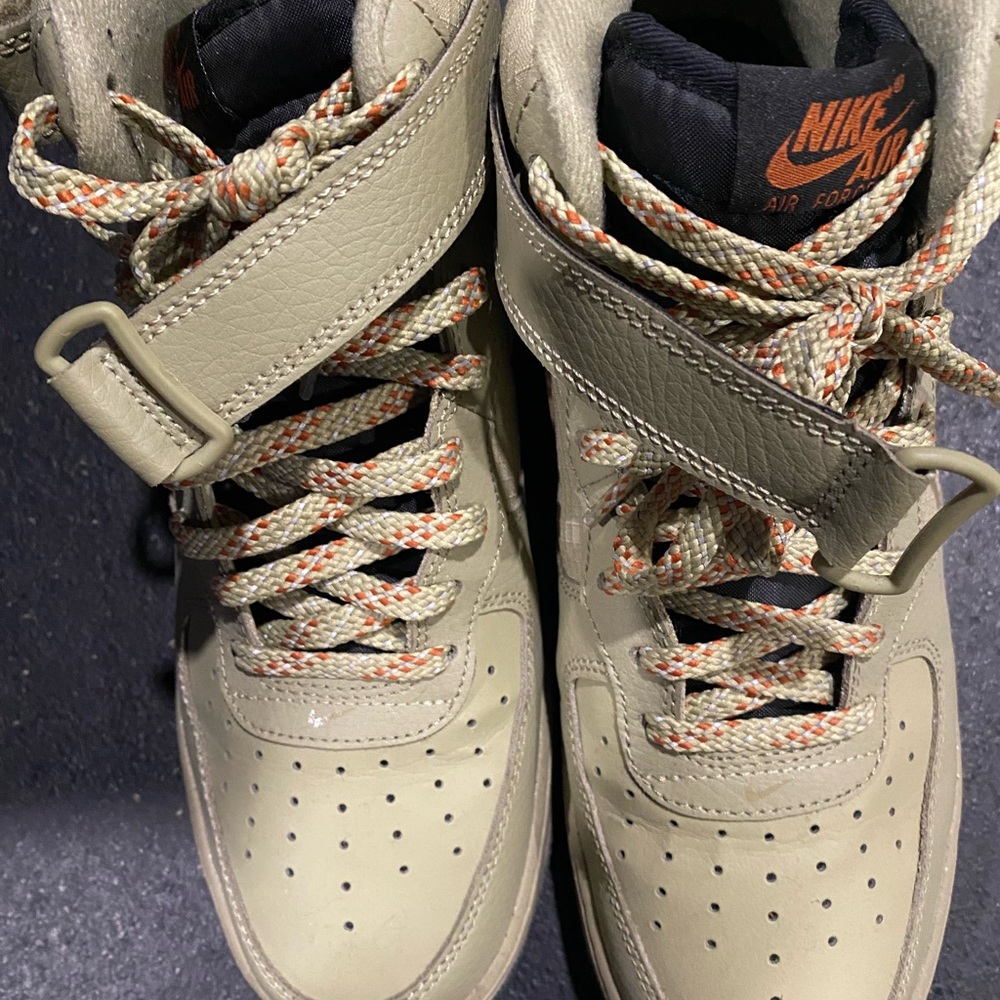 Nike Air Force 1 '07 Mid Neutral Olive
